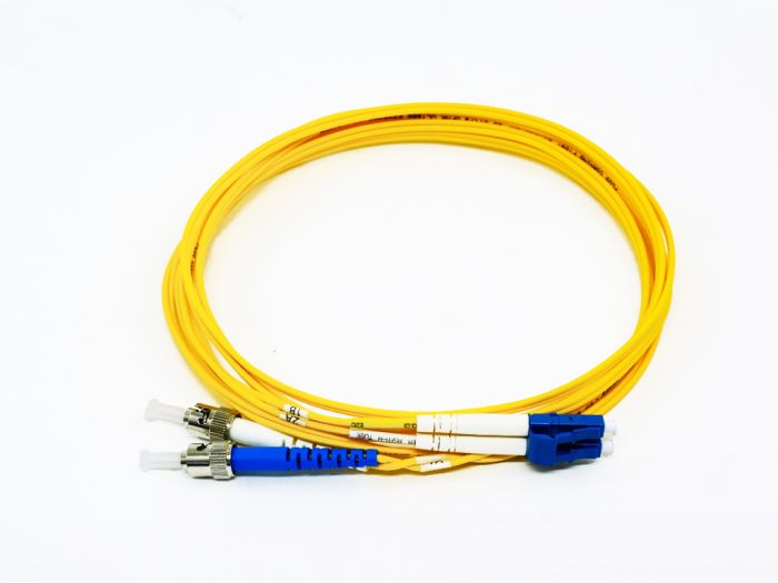 Patch Cable, ST/UPC to LC/UPC, 3 meter, 1.6mm, Duplex, Singlemode | Plus Corning® SMF-28® Ultra Fiber