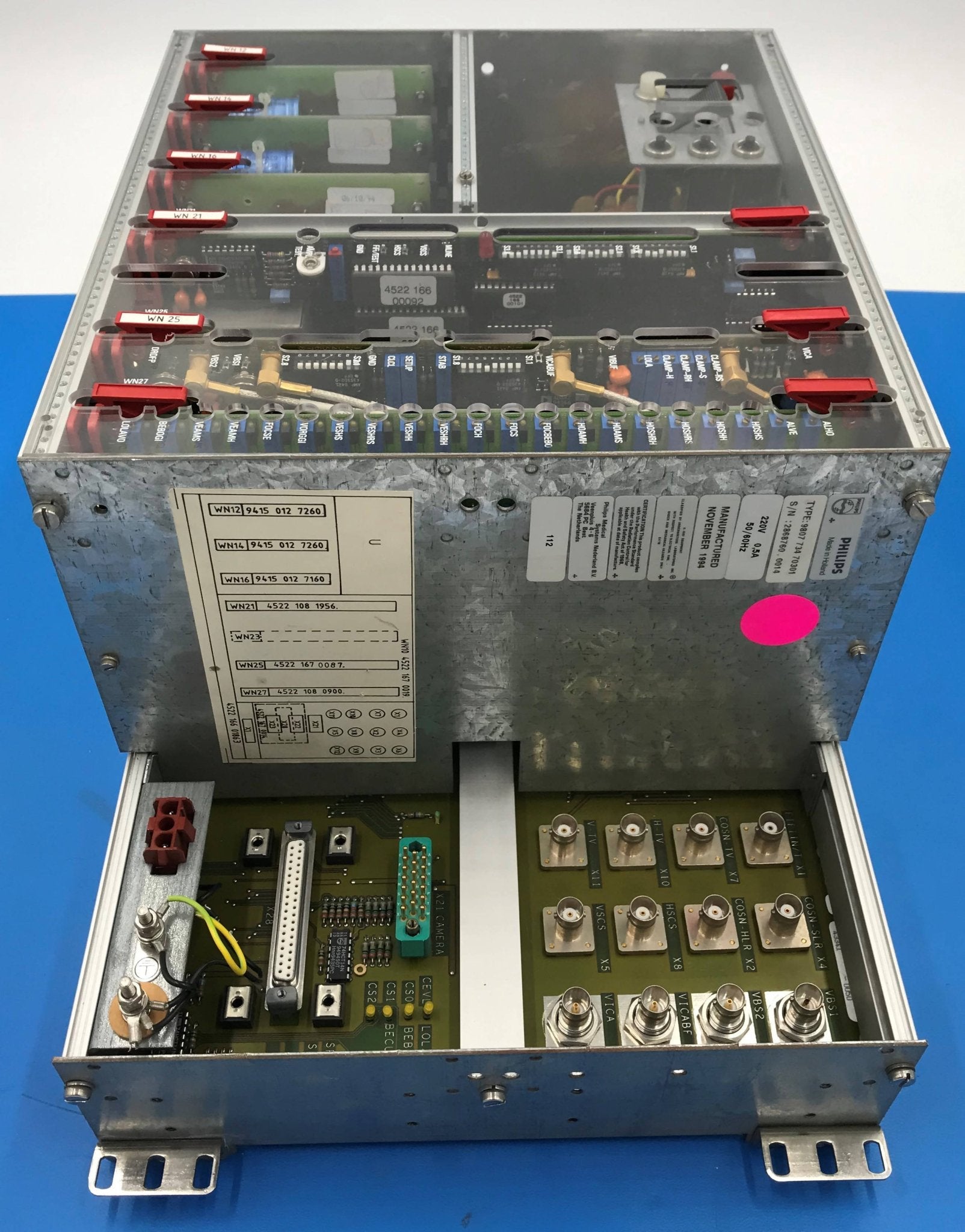 XTV 11 Camera Control Unit (9807 734 70301) Philips