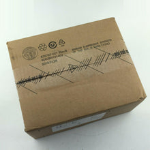 Carregar imagem no visualizador da galeria, 768857-B21 HPE DL380 Gen9 Additional 8SFF Bay2 Cage/Backplane Kit US Stock 888182973769-FoxTI
