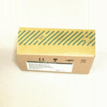 Carregar imagem no visualizador da galeria, IBM / LENOVO 85Y6188 00AR442 00Y2447 2.5&quot; SAS 200GB V7000 SSD Flash Drive-FoxTI
