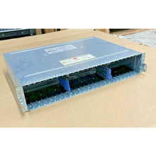 Carregar imagem no visualizador da galeria, 100-562-964 EMC, 25 BAY 2.5 HDD Expansion Array, 303-104-000E Controllers 2x PSU - MFerraz Technology ITFL
